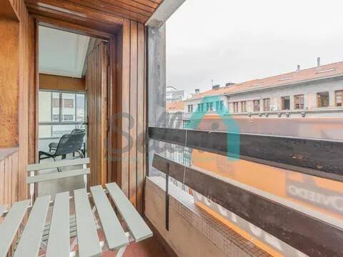 Piso de 166 m² en Oviedo
