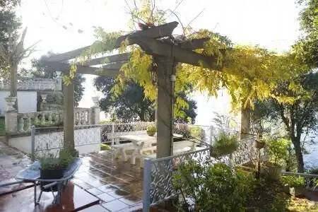 Casa de 200 m² en Redondela
