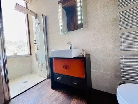 Casa de 496 m² en Vilaboa