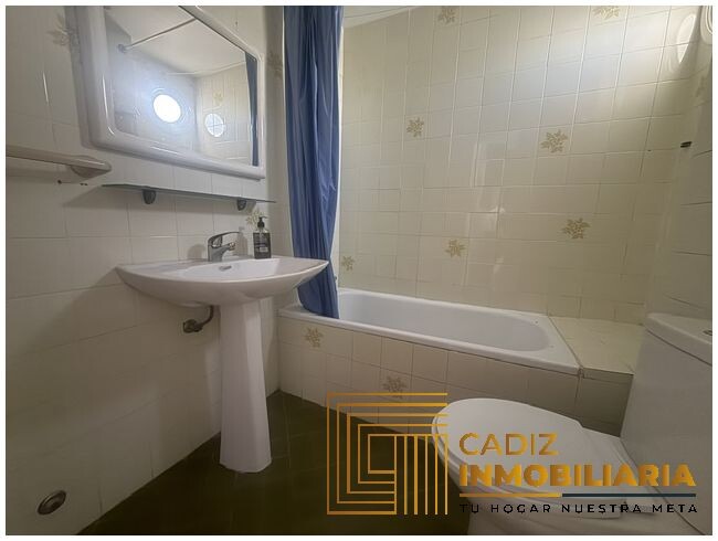 Piso de 90 m² en Cádiz