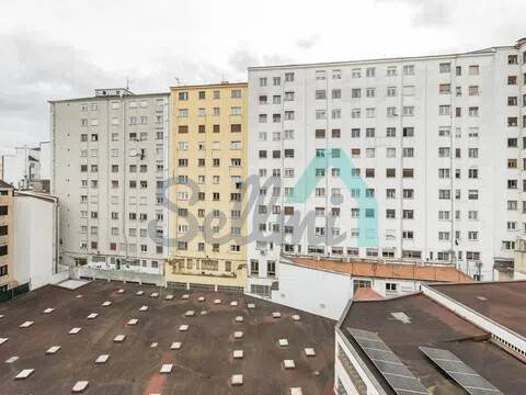 Piso de 108 m² en Oviedo