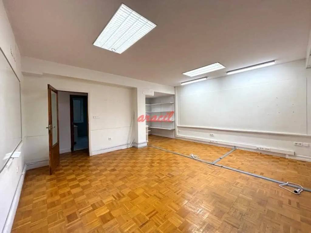 Piso de 197 m² en Ourense