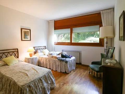 Casa de 619 m² en Esplugues de Llobregat