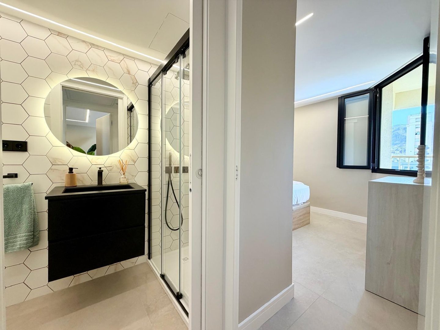 Wohnung 65 m² in Roquetas de Mar