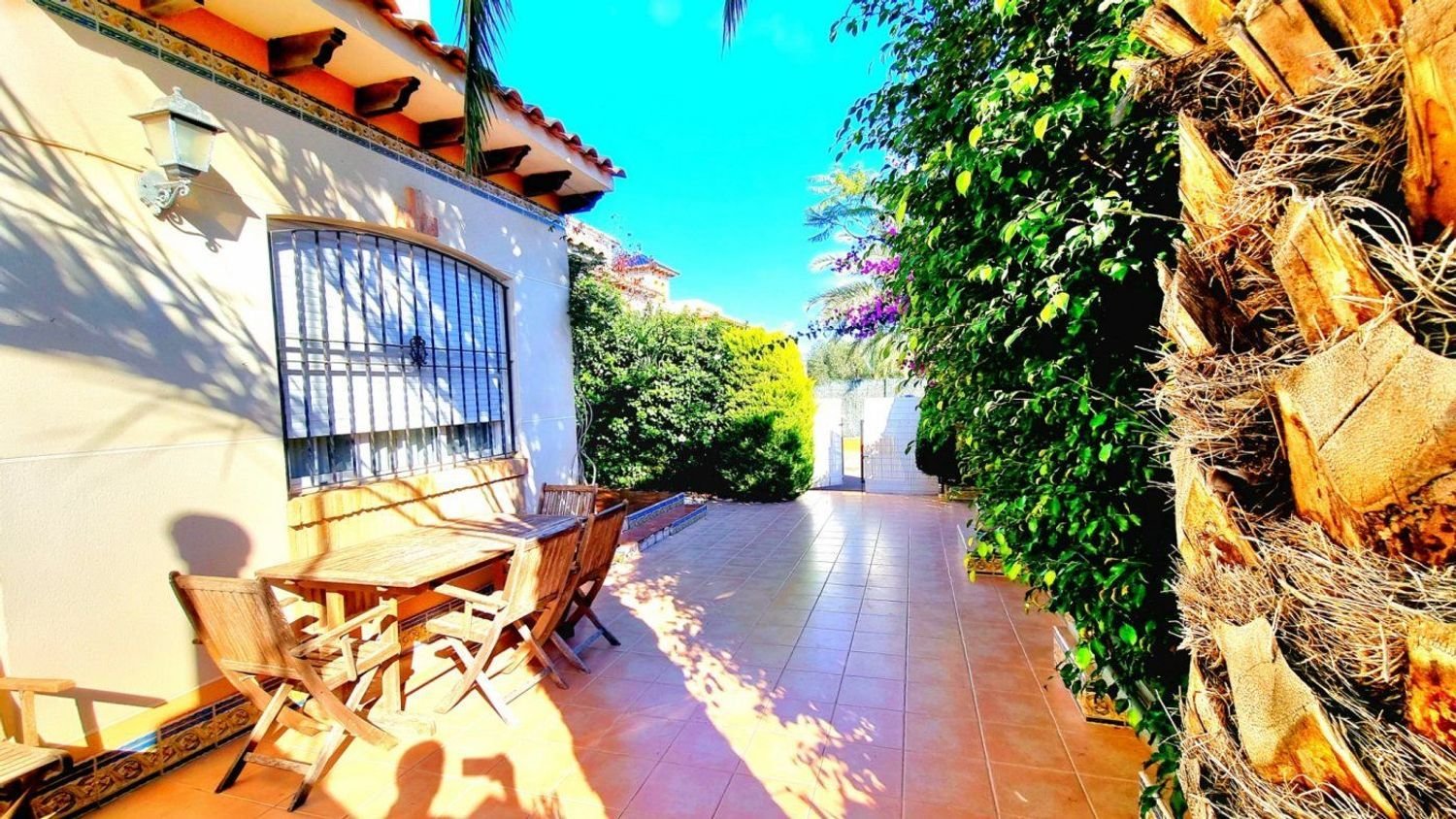 Casa de 138 m² en Elche