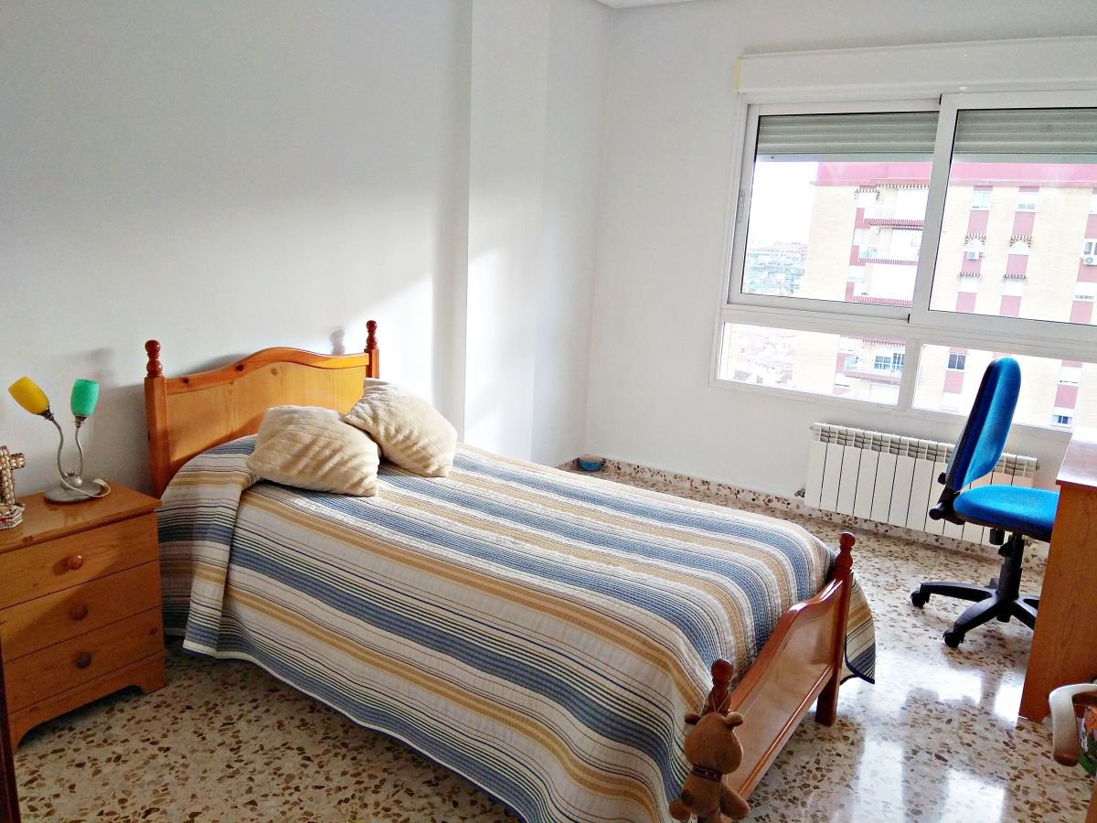 Piso de 95 m² en Jaén
