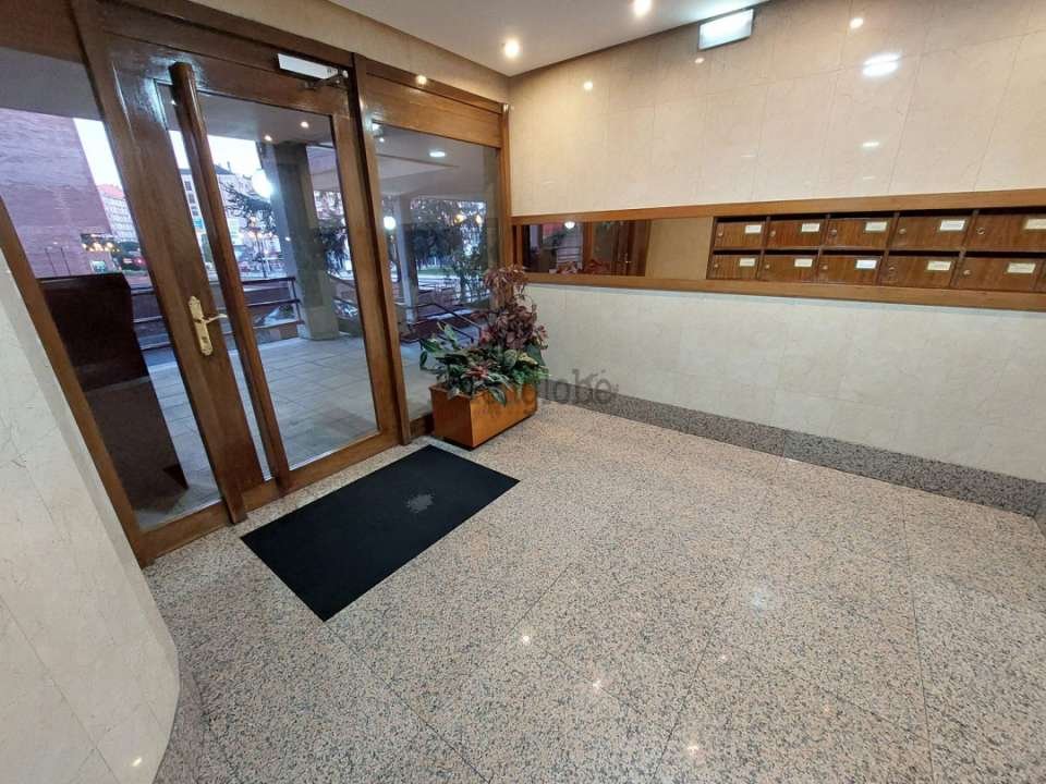 Piso de 120 m² en Oviedo