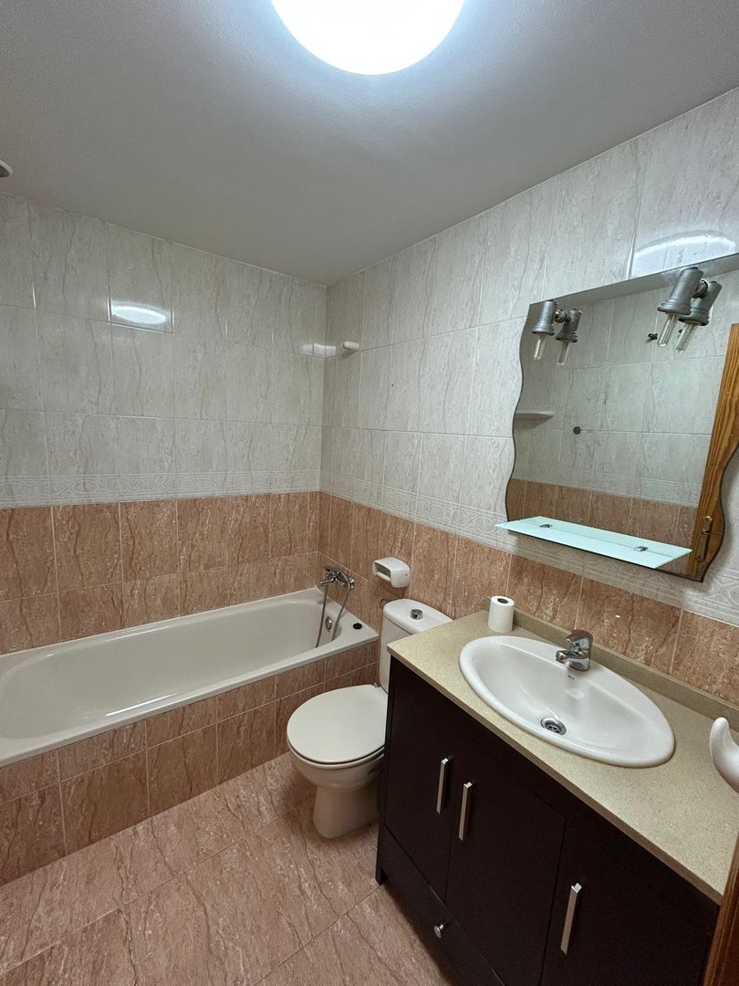 Piso de 76 m² en Roquetas de Mar