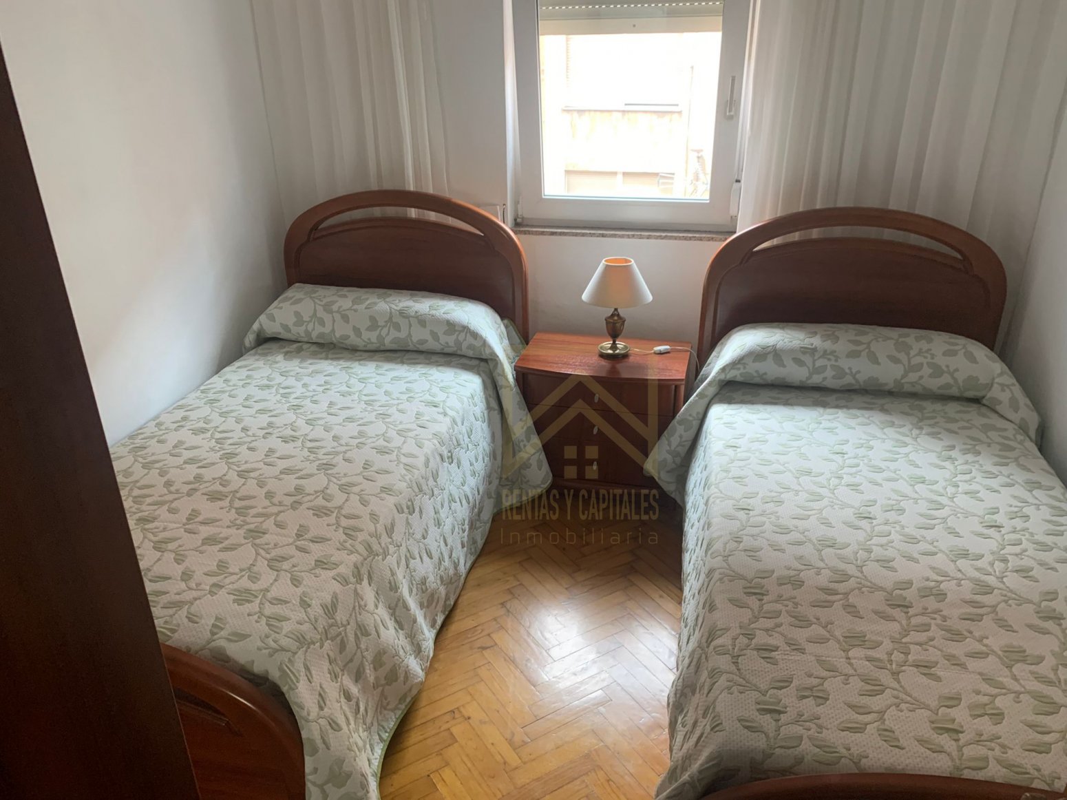 Piso de 80 m² en Camargo
