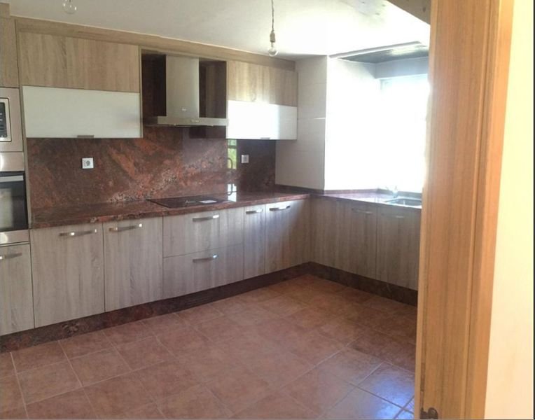 Casa de 132 m² en Narón