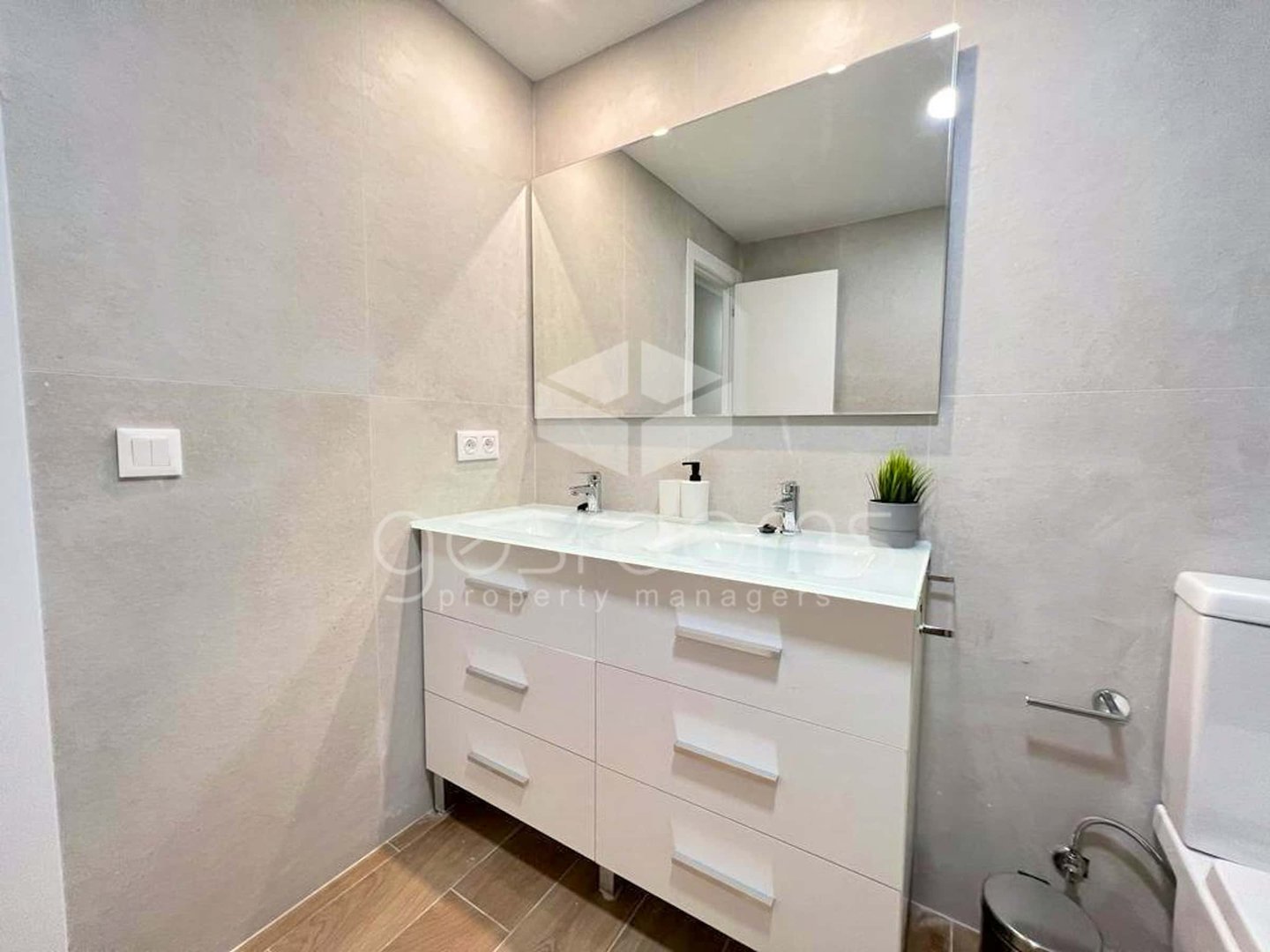 Habitació de lloguer, València