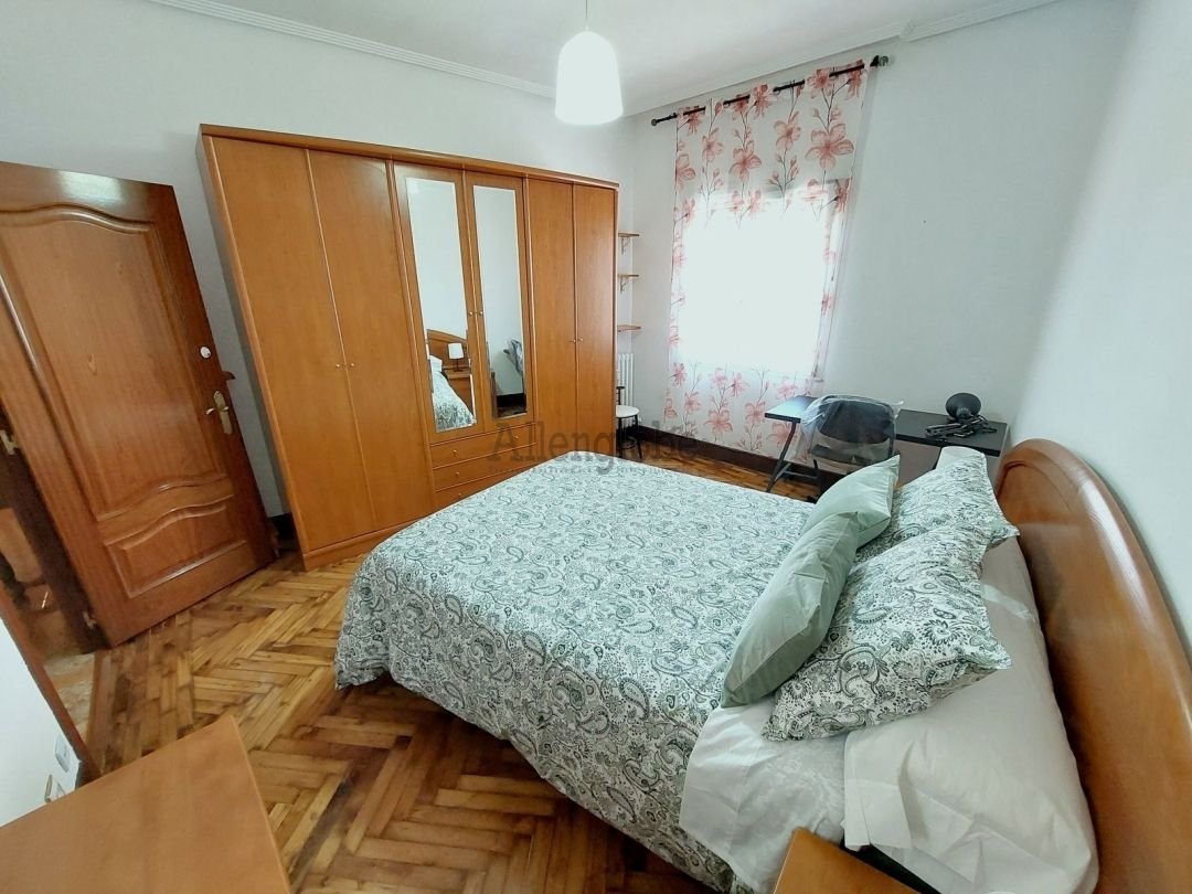 Appartamento 116 m² a Oviedo