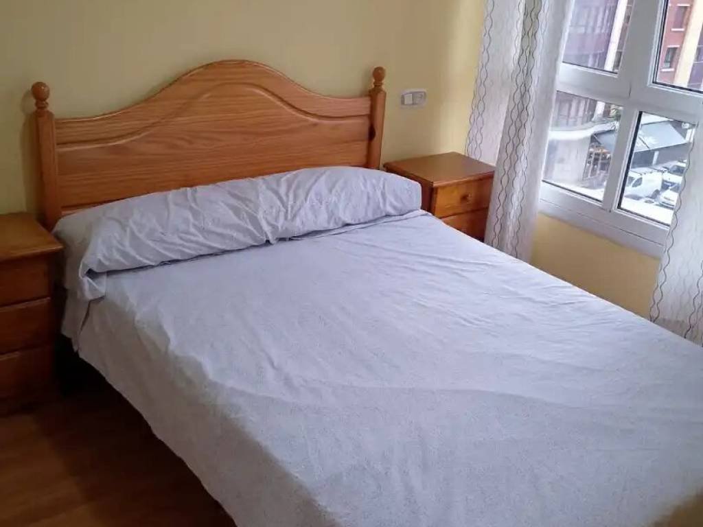 Piso de 45 m² en Oviedo