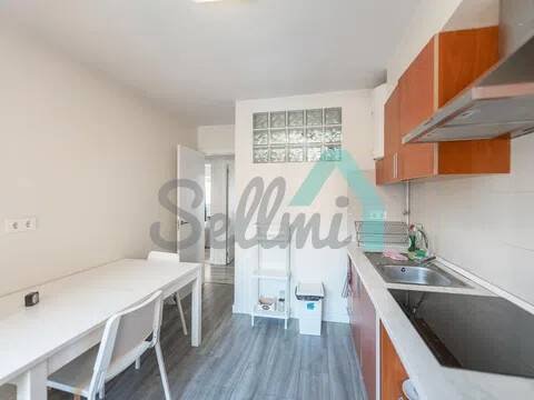 Habitación 85 m², Oviedo