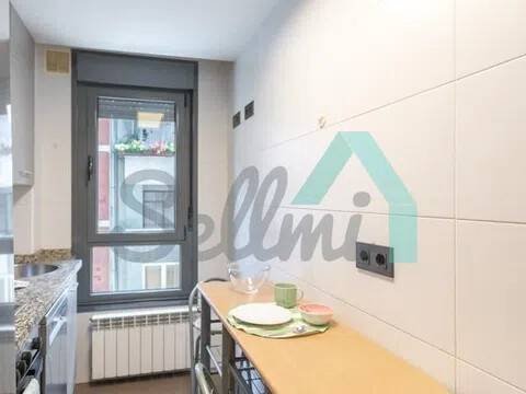 Piso de 51 m² en Oviedo