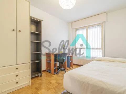 Wohnung 90 m² in Oviedo