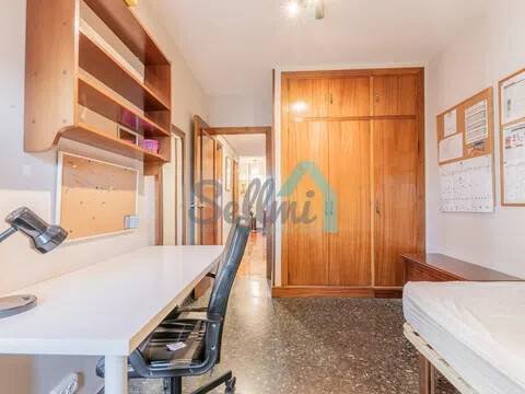 Appartamento 93 m² a Oviedo