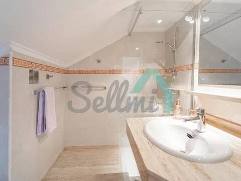 Piso de 62 m² en Oviedo