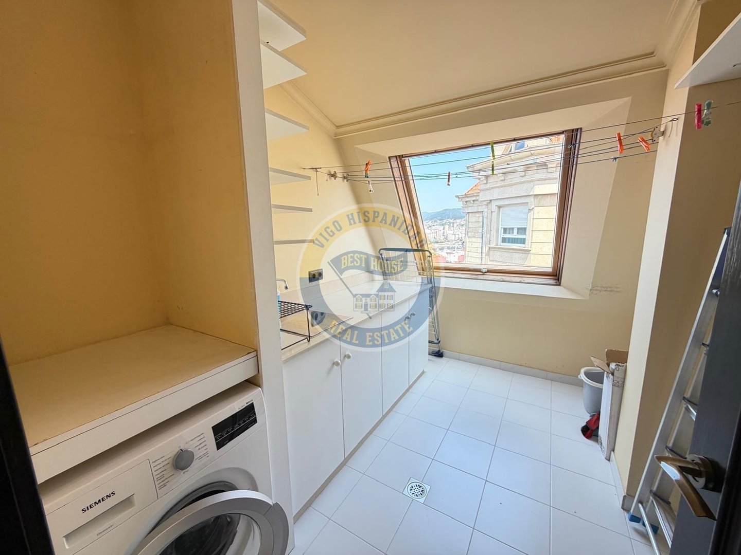 Piso de 250 m² en Vigo