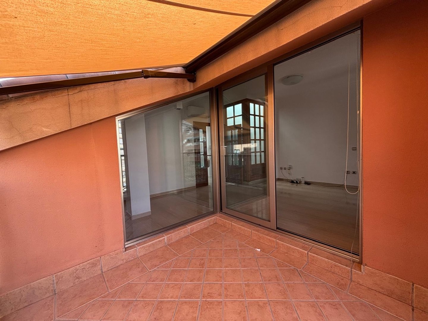 Piso de 140 m² en Granada
