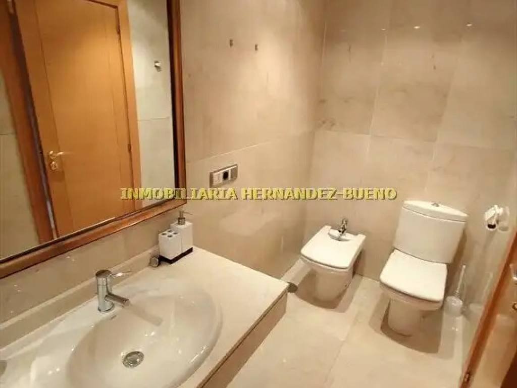 Wohnung 104 m² in Salamanca