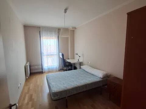 Pis de 70 m² a Calvarrasa de Abajo