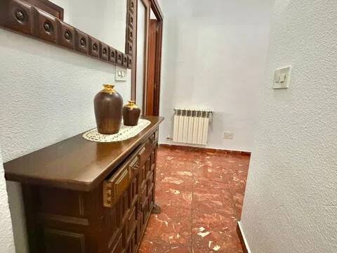 Habitación 109 m², Jaén