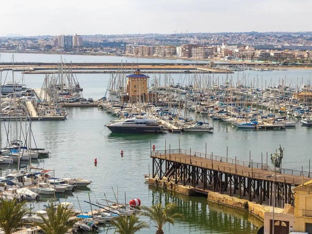 Piso de 146 m² en Torrevieja