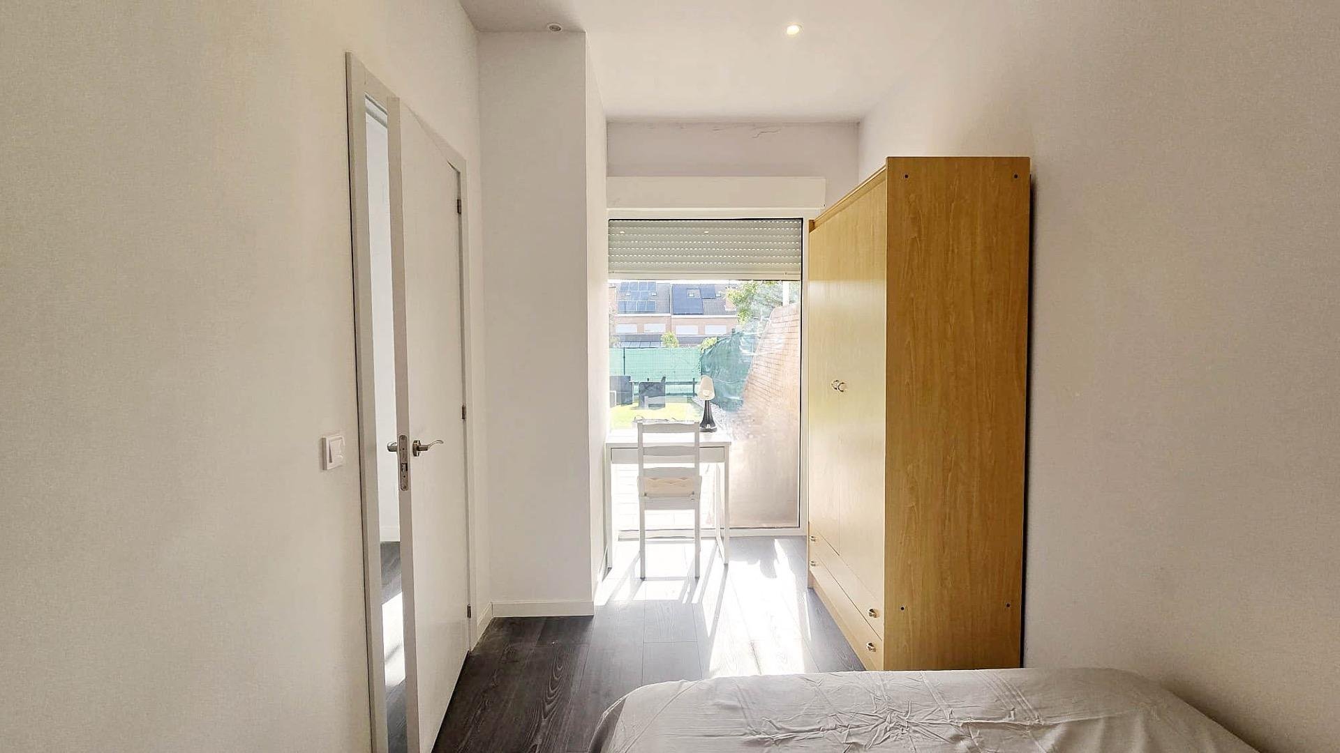 Zimmer 250 m², Villanueva de la Cañada