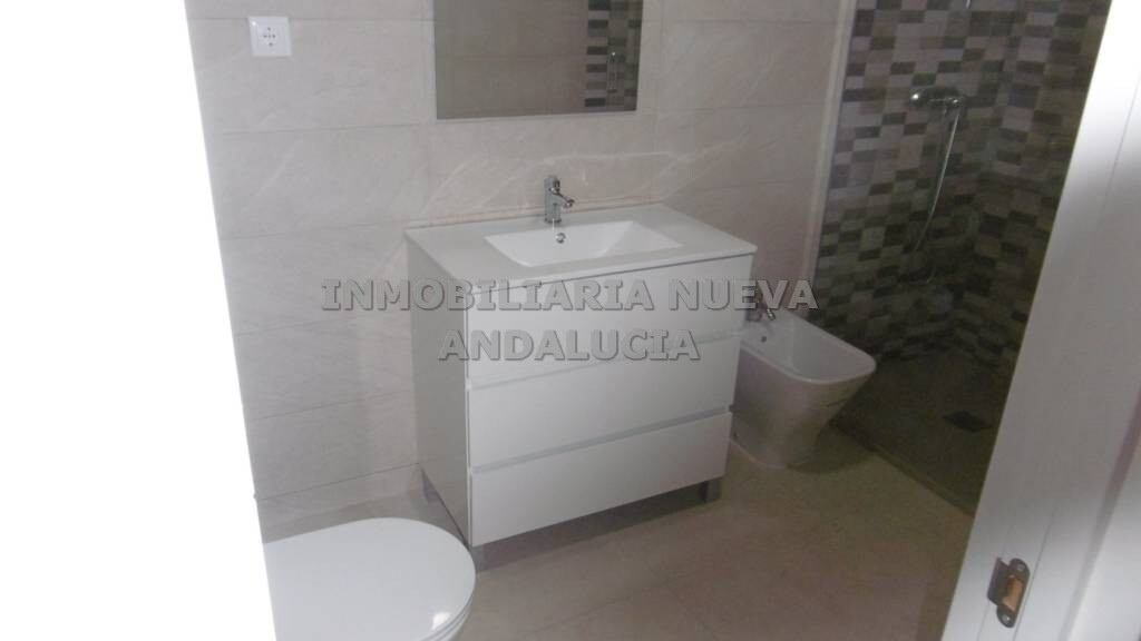 Piso de 90 m² en Almería