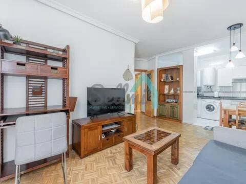 Piso de 54 m² en Oviedo