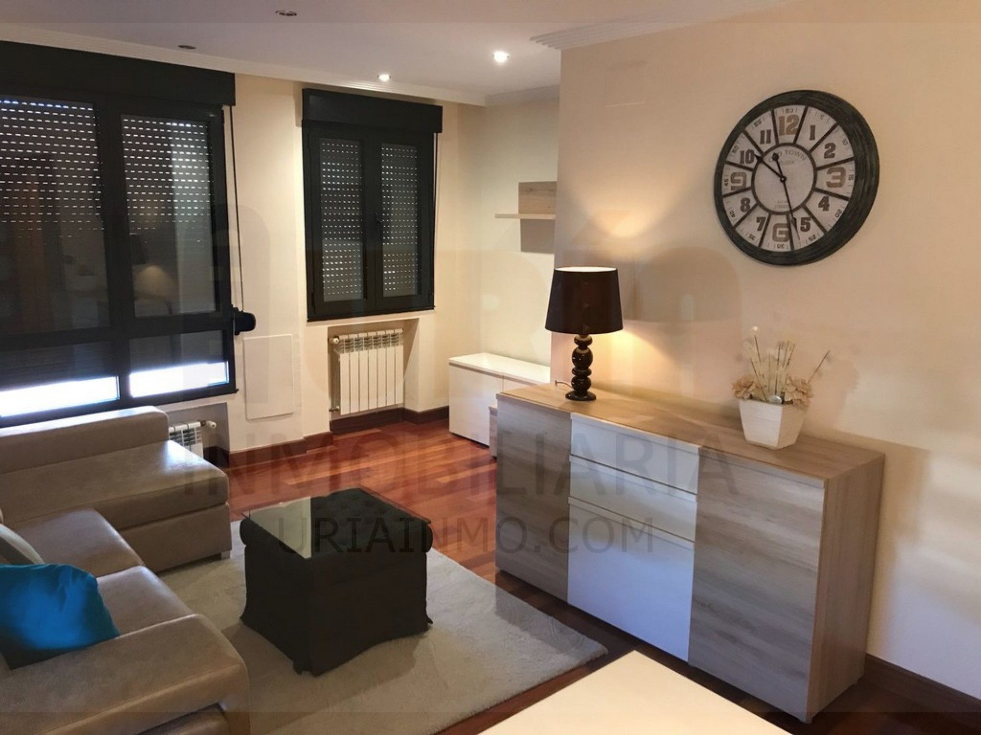 Piso de 83 m² en Oviedo
