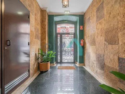 Piso de 69 m² en Oviedo