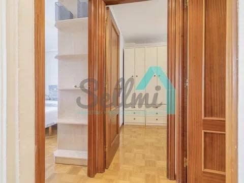 Wohnung 90 m² in Oviedo