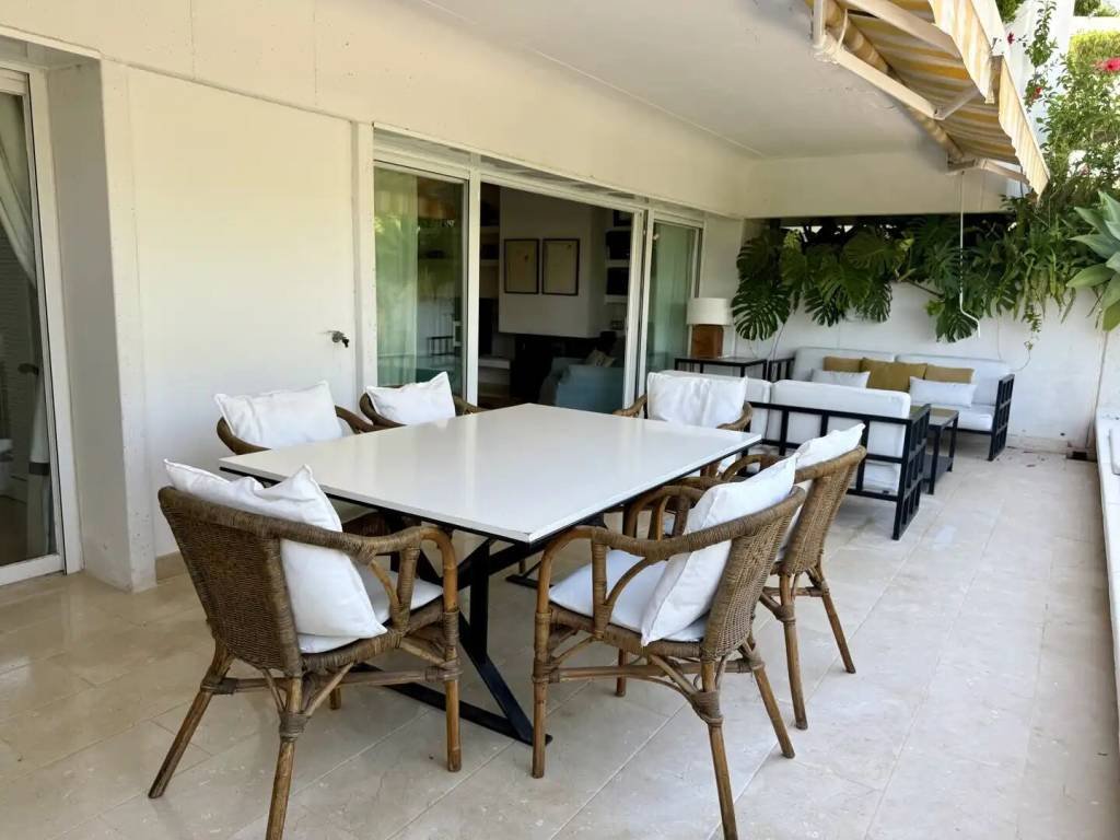 Wohnung 242 m² in Marbella