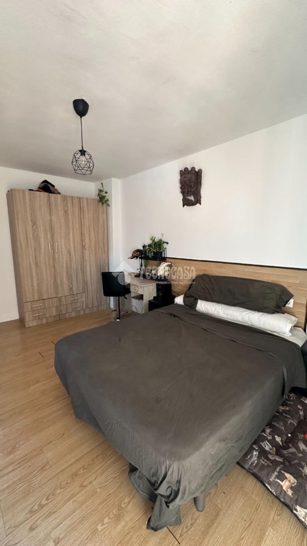 Piso de 102 m² en Granada