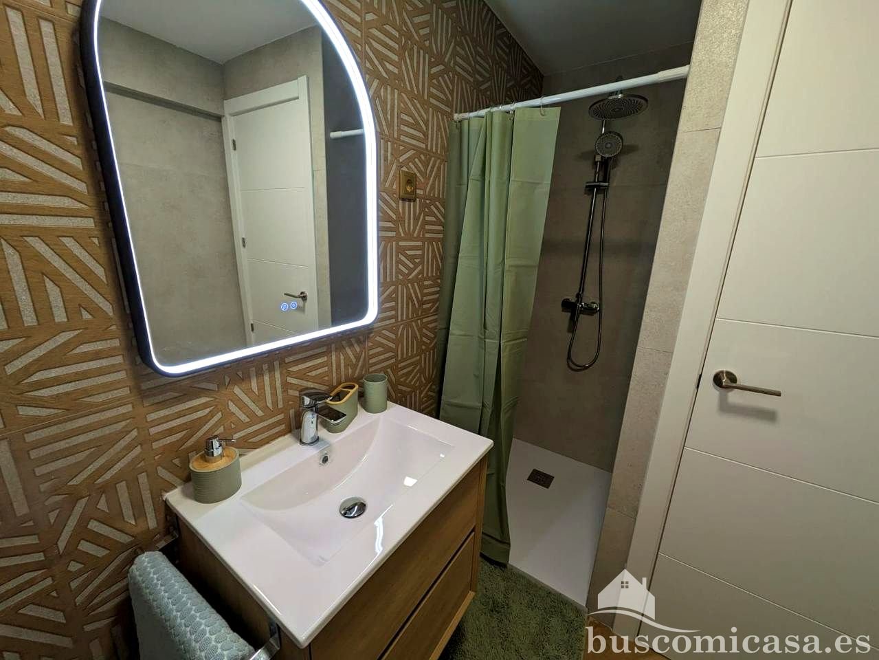 Piso de 96 m² en Linares