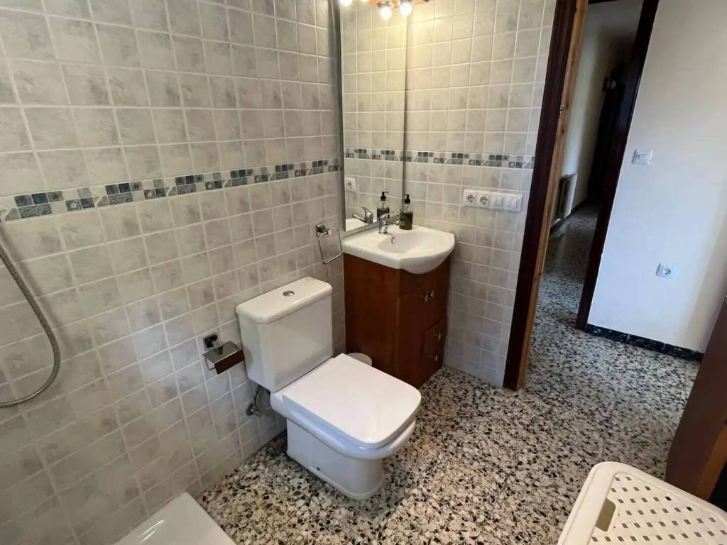 Piso de 311 m² en Riells i Viabrea