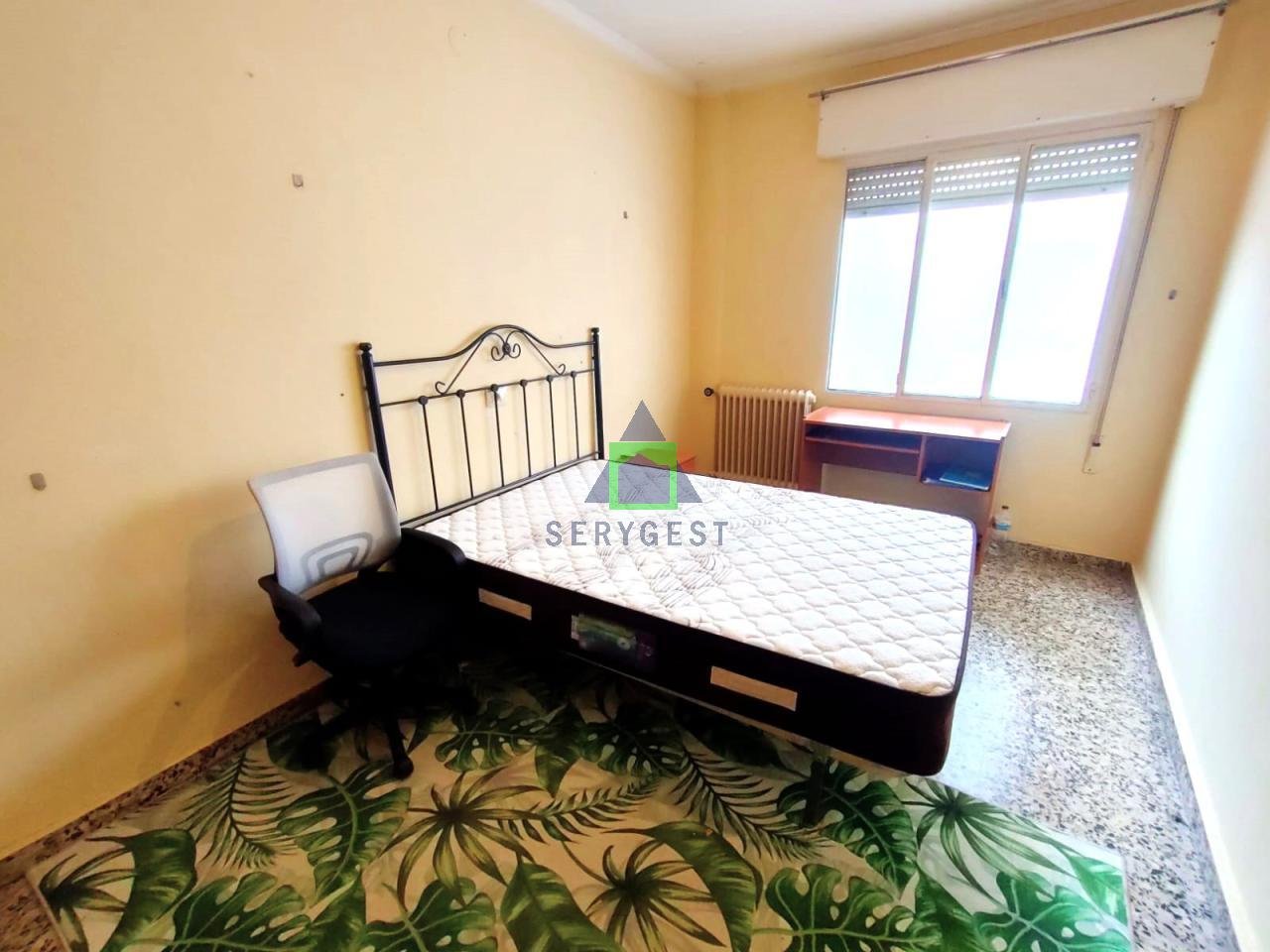 Piso de 85 m² en Ourense