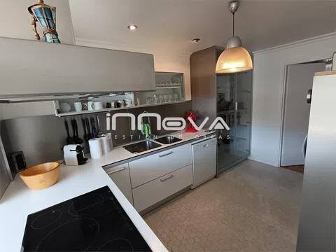 Piso de 240 m² en Poio