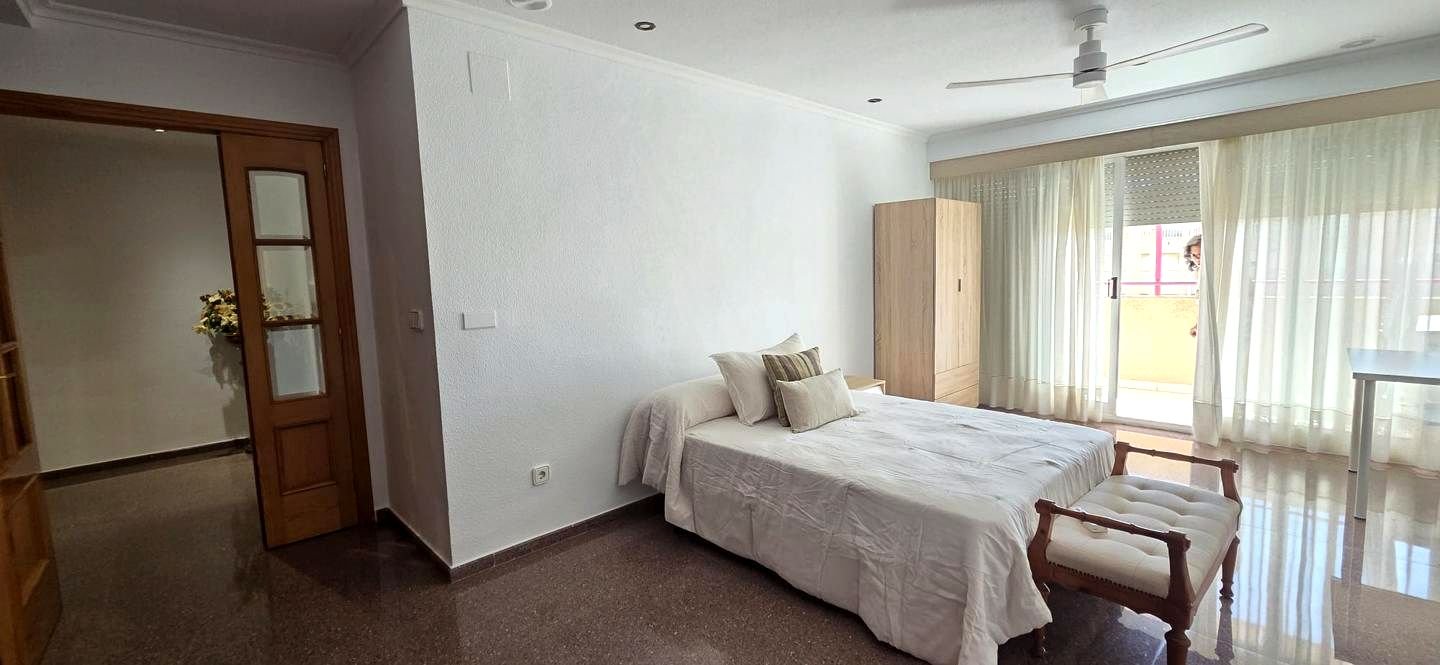 Habitación 100 m², Elche