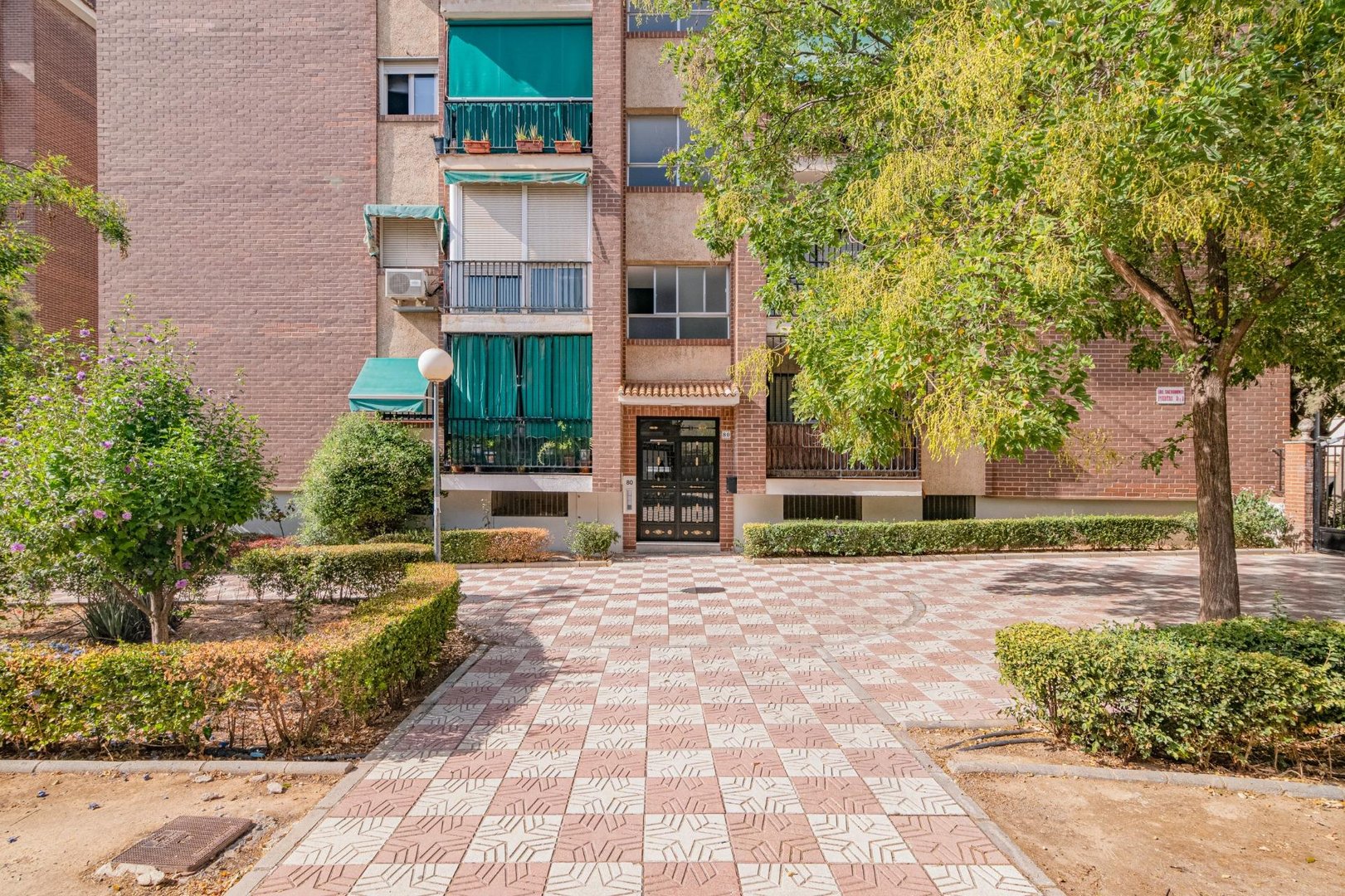Room for rent, Granada