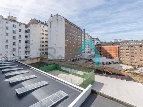 Piso de 106 m² en Oviedo