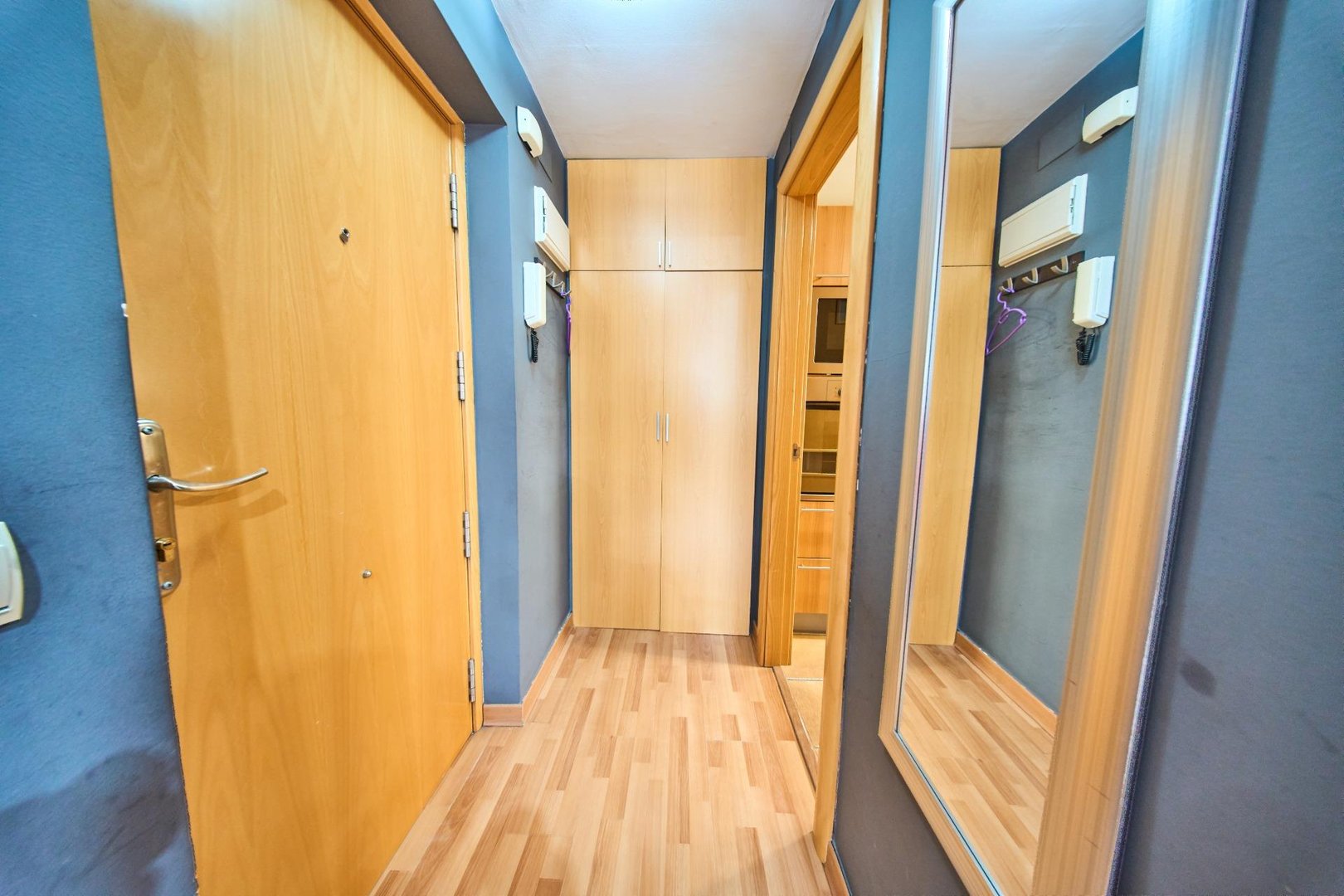 Flat 85 m² in Granada