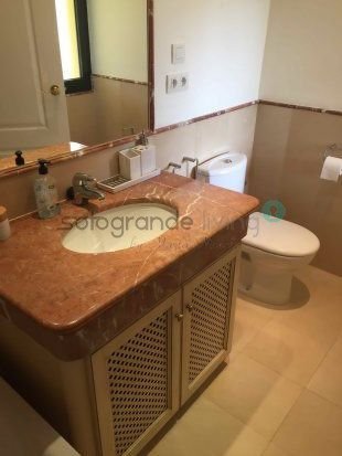 Pis de 180 m² a San Roque