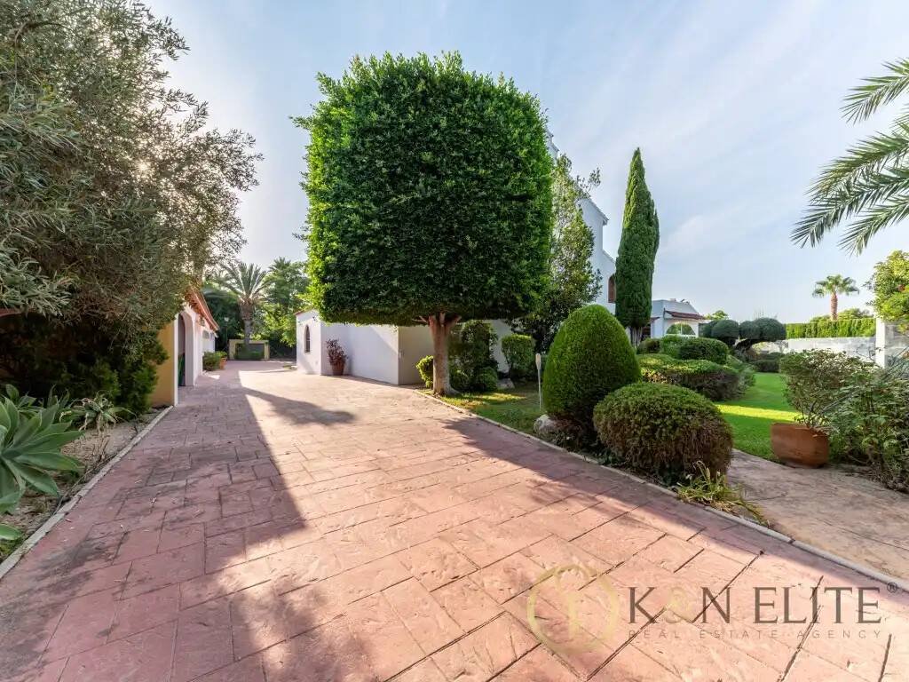 Casa de 631 m² en Elche