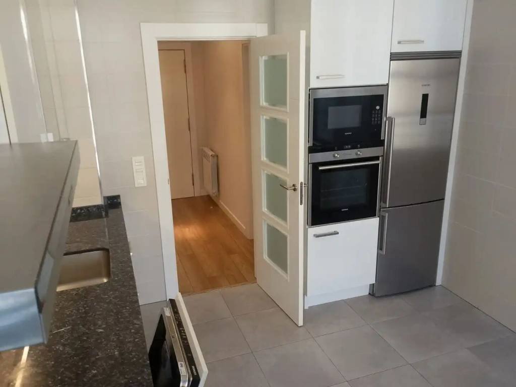 Piso de 100 m² en Oviedo