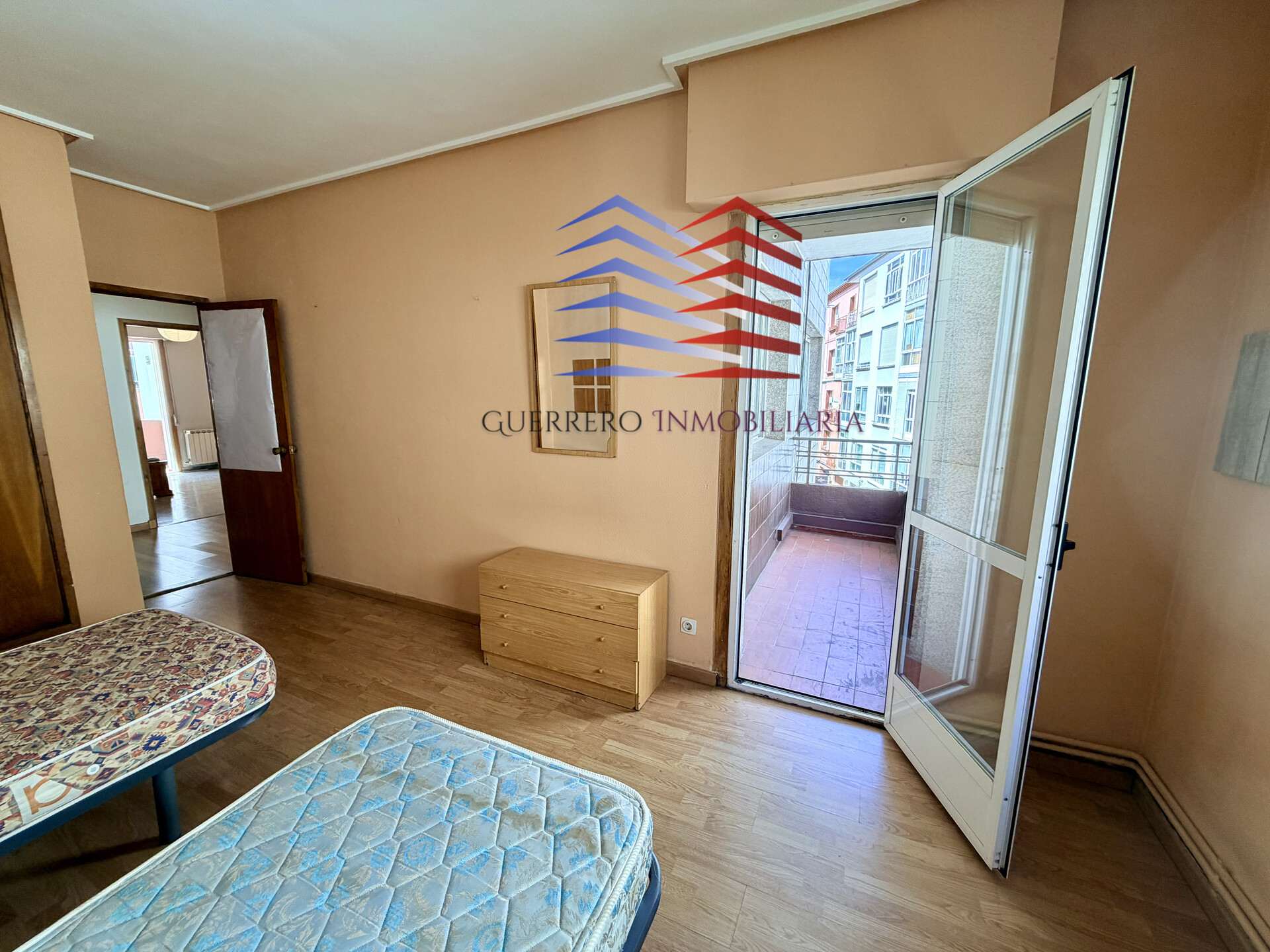 Piso de 110 m² en Ourense