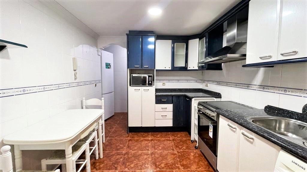 Zimmer 110 m², Elx / Elche