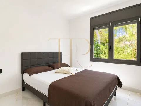 Casa de 350 m² en Castelldefels
